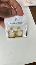 Organic Elegance: Gold-Tone Abstract Hoops